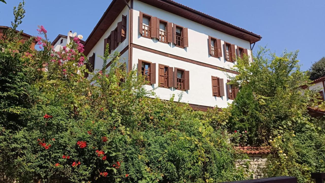 Çamlıca Konak Çarsı Acomodação com café da manhã Safranbolu Exterior foto