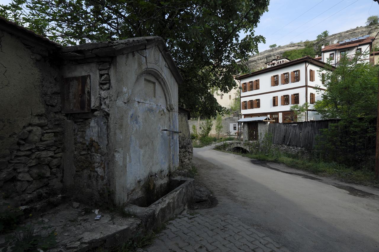 Çamlıca Konak Çarsı Acomodação com café da manhã Safranbolu Exterior foto